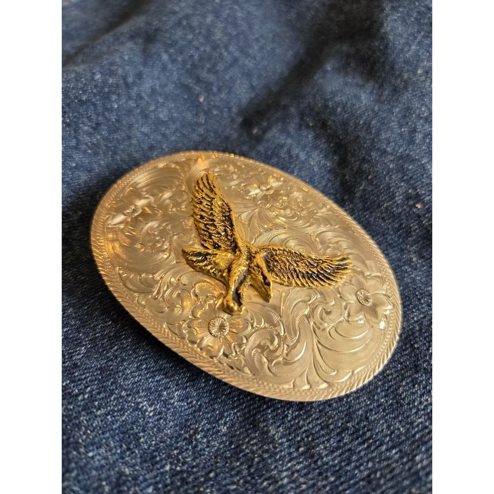 Montana Silversmiths Two-Tone Eagle Oval Belt Buckle - Silver & Antique Gold